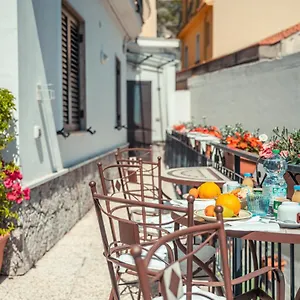Elegant R&b Floridia Bed & Breakfast
